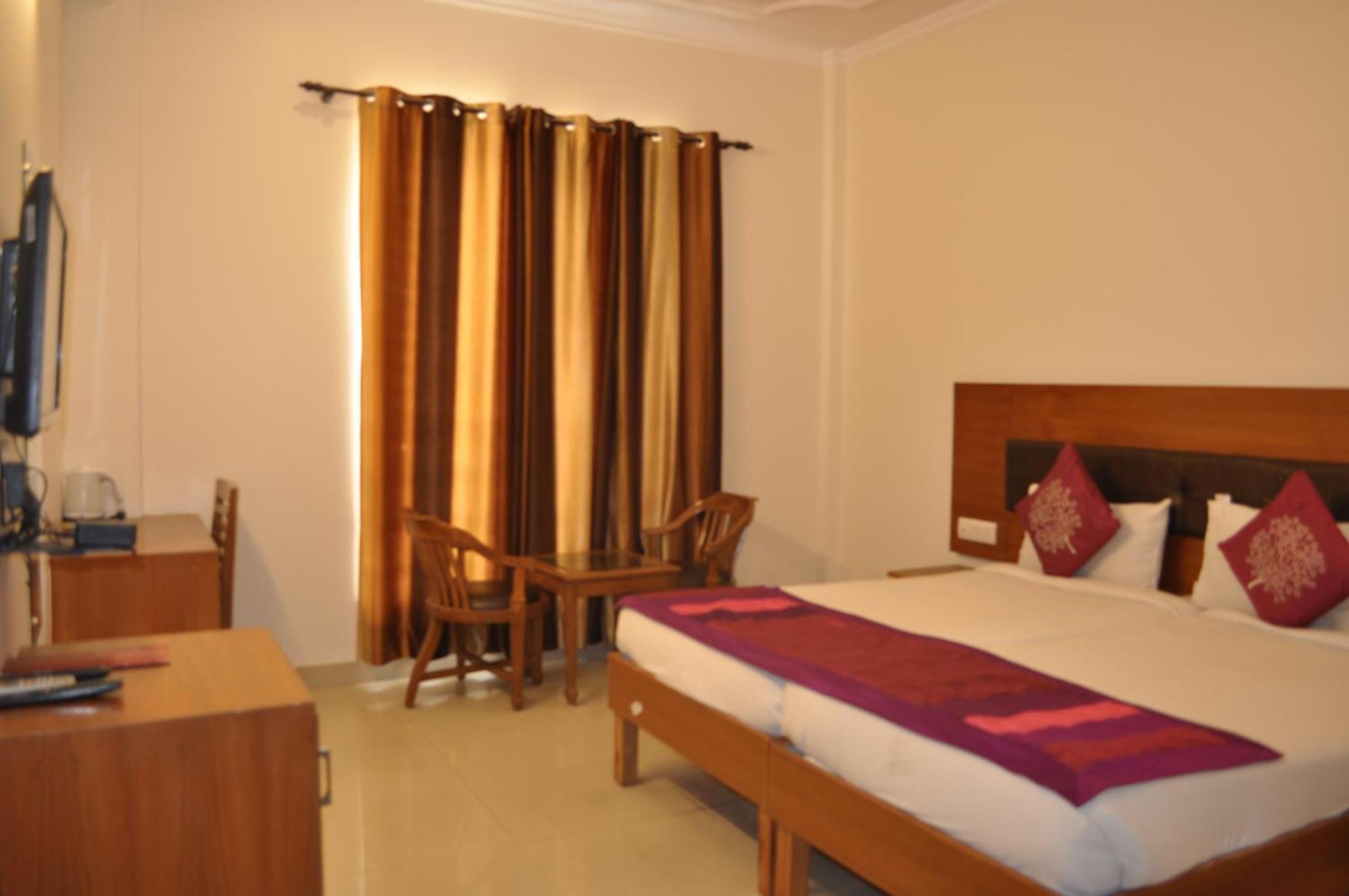 Casa Meera Noida Exterior foto